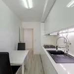 Rent 3 bedroom apartment in lisbon