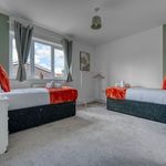 Rent 4 bedroom flat in West Midlands