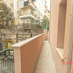 Rent 4 bedroom apartment of 70 m² in Genoa