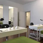 Rent a room in milan