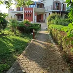 Rent 7 bedroom house of 270 m² in Χαλκίδα