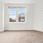 Rent 2 bedroom apartment in Coogee