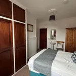 Rent 5 bedroom house in South West England