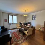 Rent 4 bedroom apartment of 195 m² in İstanbul