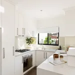 Rent 3 bedroom house in Earlwood