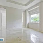 Rent 6 bedroom apartment of 450 m² in Rome