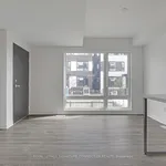 Rent 5 bedroom apartment of 83 m² in Toronto