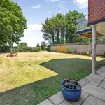 Rent 5 bedroom house in South East England