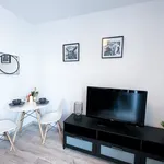 Rent 1 bedroom apartment of 30 m² in Warsaw