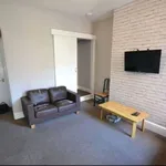 Rent 3 bedroom house in East Midlands