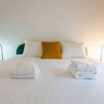 Rent 1 bedroom apartment in porto