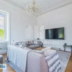 Rent 6 bedroom apartment of 215 m² in Rome