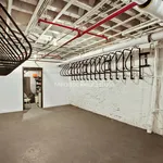 Rent 2 bedroom apartment of 3465 m² in New York City