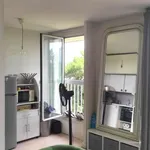 Rent 1 bedroom apartment of 27 m² in Chatou