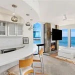 Rent 3 bedroom apartment of 325 m² in malibu