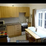 Rent 3 bedroom house in South East England