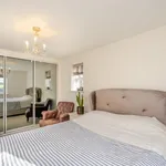 Rent 4 bedroom apartment in East Midlands