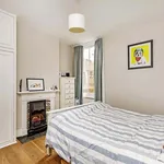 Rent 2 bedroom house in London