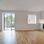 Rent 2 bedroom apartment of 75 m² in Hillerød