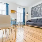 Huur 1 slaapkamer appartement van 753 m² in Brussels