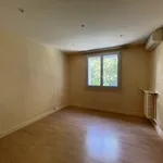 Appartement de 67 m² avec 3 chambre(s) en location à Aubenas