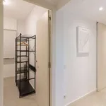 Rent 3 bedroom apartment of 67 m² in barcelona