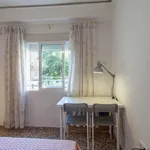 Rent 3 bedroom apartment in Valencia