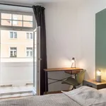 Miete 4 Schlafzimmer wohnung von 19 m² in Munich