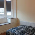 Rent 3 bedroom flat in North West England