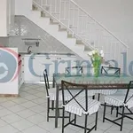 Rent 5 bedroom house of 130 m² in Roma