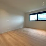 Maison de 370 m² avec 3 chambre(s) en location à Olsene