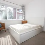 Rent 2 bedroom flat in Royal Leamington Spa