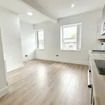 Rent 2 bedroom flat in Yorkshire And The Humber