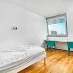 Rent 3 bedroom apartment in London