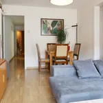 Rent 4 bedroom apartment in Barcelona