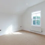 Rent 4 bedroom flat in Oxford