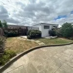 Rent 3 bedroom house in Rayleigh