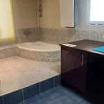 Rent a room of 160 m² in zaragoza