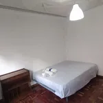 Rent a room of 120 m² in madrid