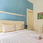 Rent a room in milan