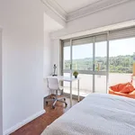 Rent a room in lisbon