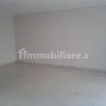 Affitto 3 camera appartamento di 75 m² in Verbania