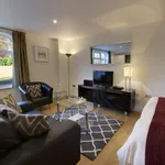 Rent 1 bedroom flat in Mole Valley