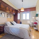 Rent a room of 91 m² in bilbao