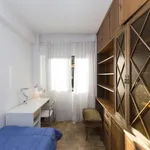 Rent a room of 140 m² in madrid