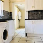 Rent 4 bedroom house in Hull