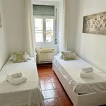 Rent 6 bedroom apartment in Lisbon