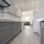 Rent 4 bedroom apartment in West Midlands