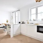 Appartement de 366 m² avec 1 chambre(s) en location à Paris