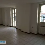 Bilocale arredato con terrazzo Centro